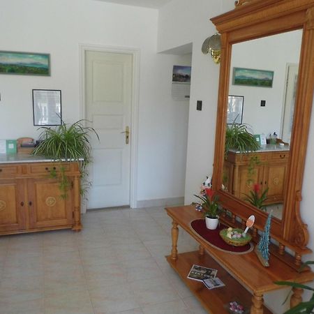 קסזטלי Millennium Villa מראה חיצוני תמונה