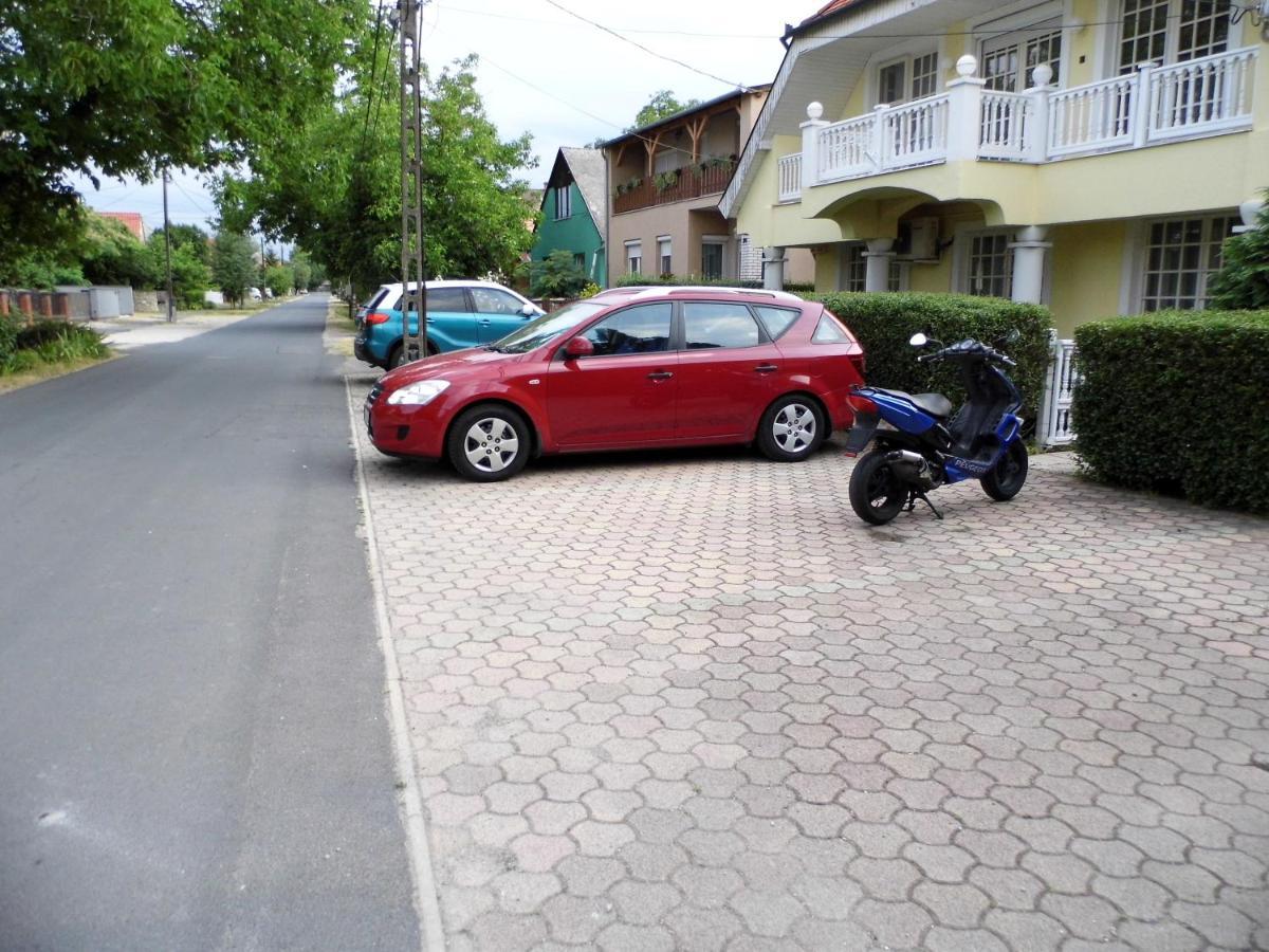 קסזטלי Millennium Villa מראה חיצוני תמונה