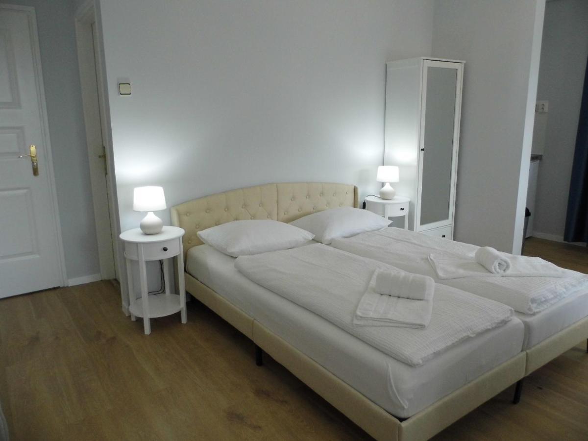 קסזטלי Millennium Villa מראה חיצוני תמונה